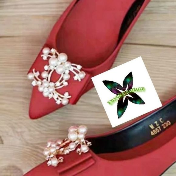 Detachable Shoe clips - Picture 10 of 10